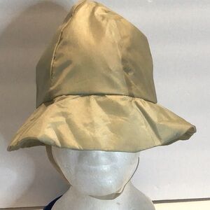 Kids wide brim bucket rain hat